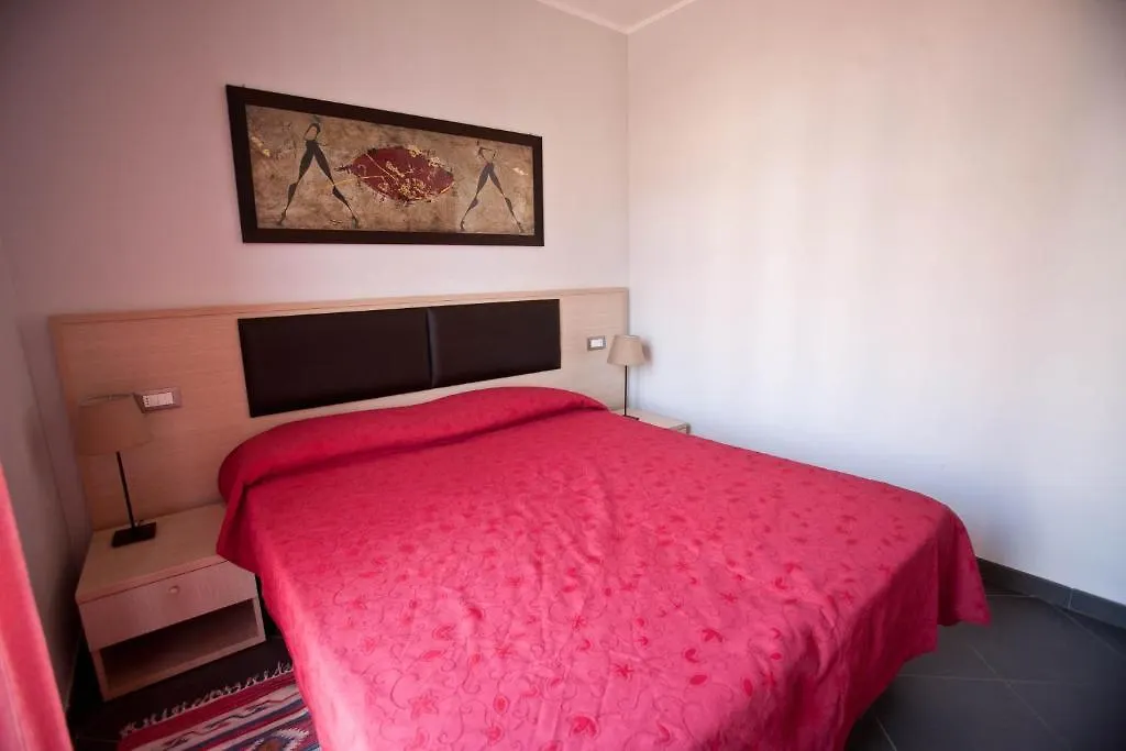 Residence Linda San Bartolomeo Al Mare Aparthotel