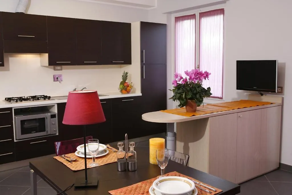 Residence Linda San Bartolomeo Al Mare Aparthotel