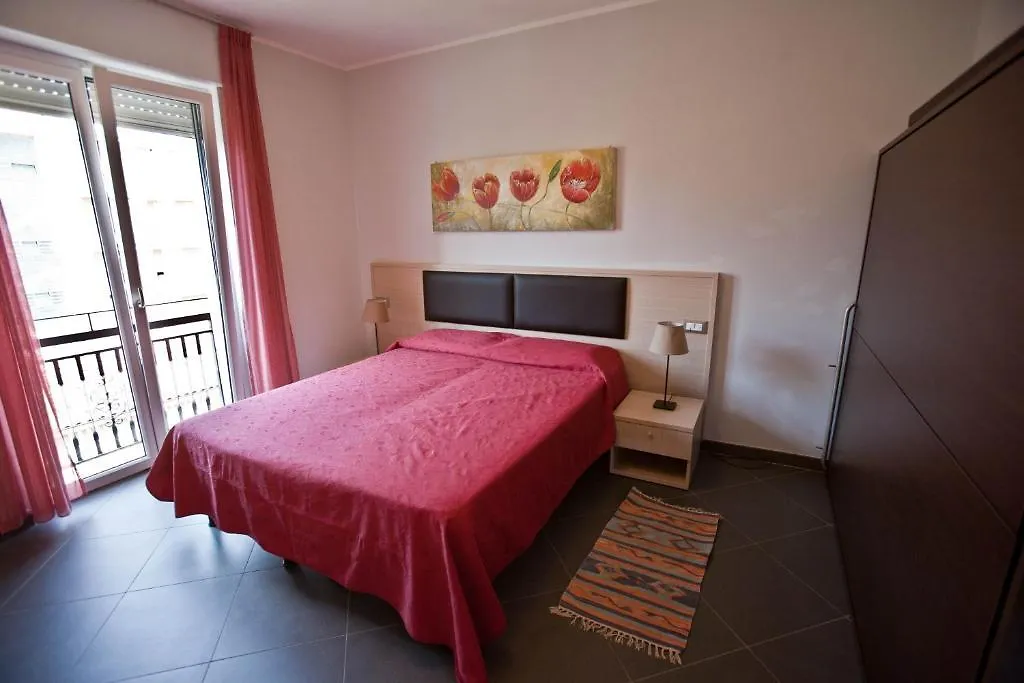 Residence Linda San Bartolomeo Al Mare 3*,