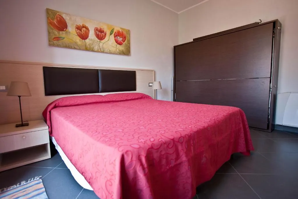 *** Aparthotel Residence Linda San Bartolomeo Al Mare Italy