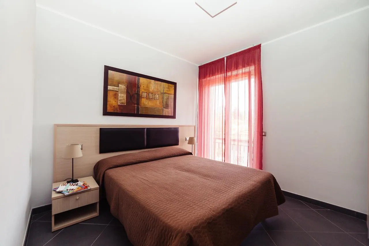 Residence Linda San Bartolomeo Al Mare Aparthotel