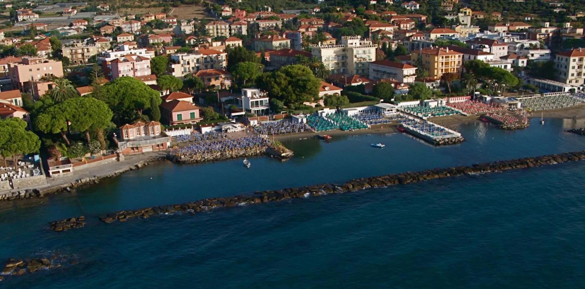 Residence Linda San Bartolomeo Al Mare Italy
